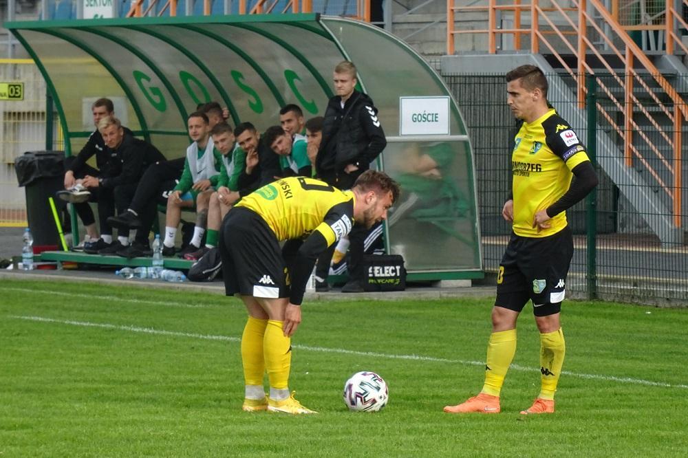 Siarka Tarnobrzeg po raz drugi w tym sezonie przegrała z Koroną II Kielce. (fot. Marek Jedynak)