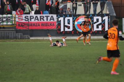 Czy Sparta Kazimierza Wielka złamała przepisy? Chodzi o występy jednego z piłkarzy