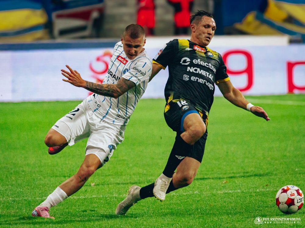 Transmisja meczu Stal Mielec - Stal Rzeszów, 11.04.2026 (fot. Krzysztof Krupa / stalrzeszow.pl)