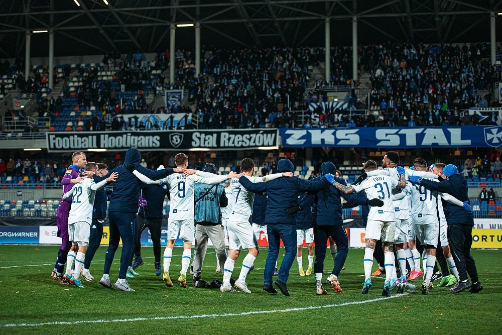 Czy Stal Rzeszów będzie mieć więcej powodów do radości na wiosnę 2024? Fot. Robert Skalski