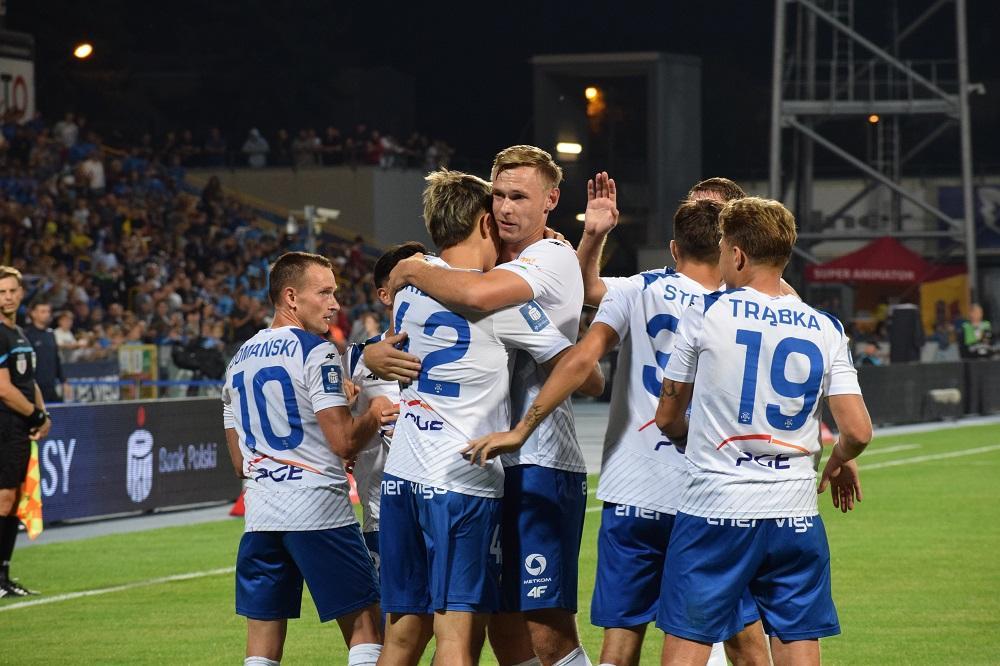 Piłkarze z Mielca w 27. kolejce PKO Ekstraklasy zmierzą się z Koroną Kielce (fot. Kamila Bik)