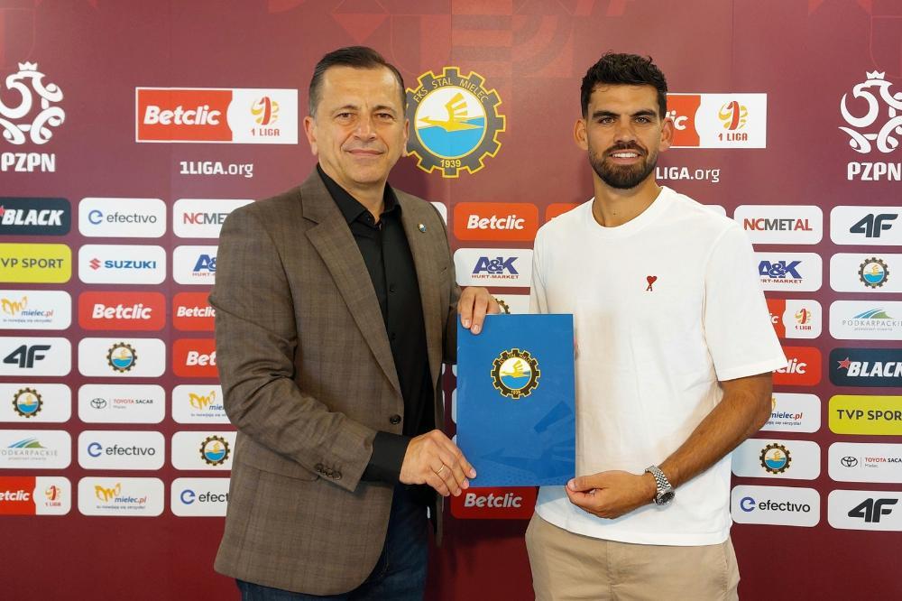 Israel Puerto nowym piłkarzem Stali Mielec (fot. FKS Stal Mielec)