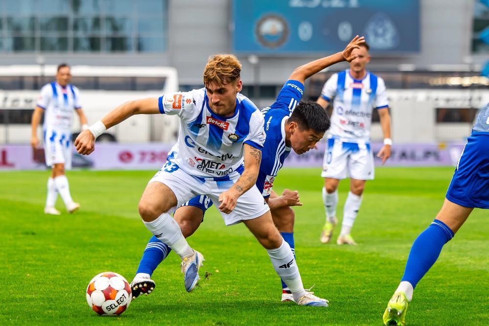 Kacper Sommerfeld odchodzi na wypożyczenie do Rekordu Bielsko-Biała (fot. FKS Stal Mielec)