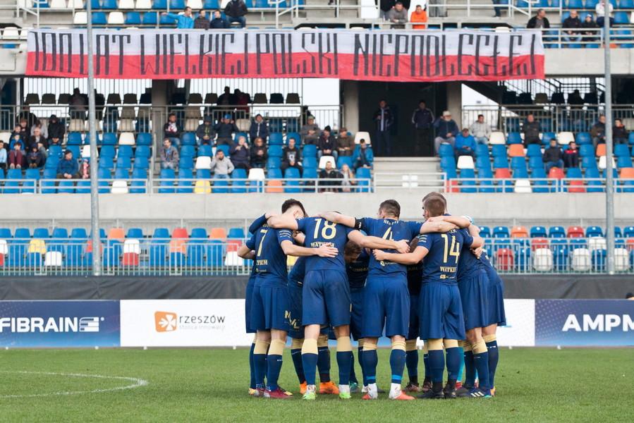 Czy Stal Rzeszów zdobędzie mistrzostwo 3 ligi gr. IV i awansuje do 2 ligi? (fot. Stal Rzeszów)