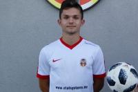 Zawodnik Wólczanki testowany przez Puszczę Niepołomice