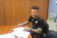 Szymon Szydełko przedłużył umowę z Hutnikiem Kraków!