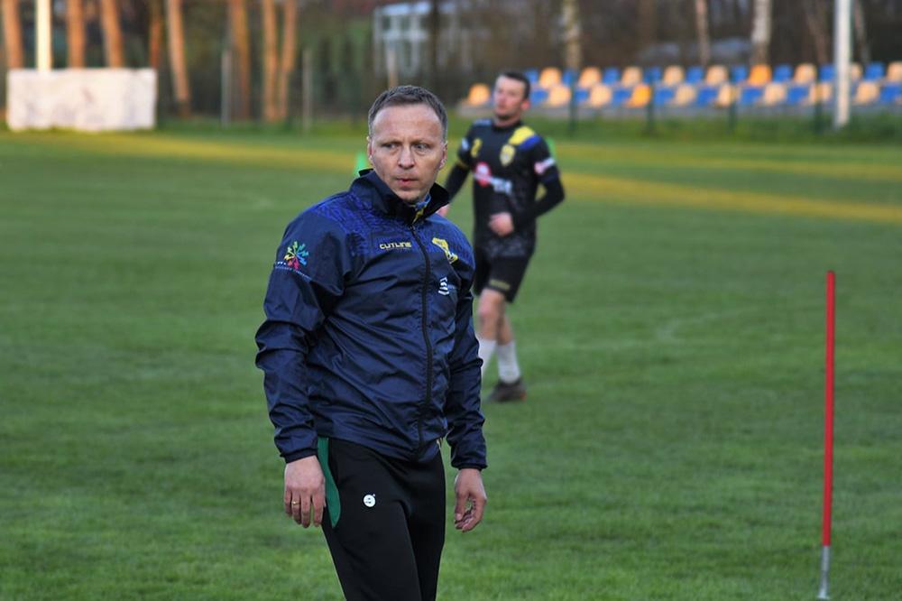 Tomasz Głąb z końcem sezonu 2020/2021 przestanie być trenerem Iskry Zgłobień (fot. facebook.com/iskrazgl)