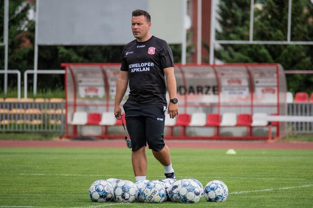 Tomasz Grzegorczyk nie widzi swojej winy w pozycji Apklan Resovii w tabeli Fortuna 1 ligi. (fot. Resovia)