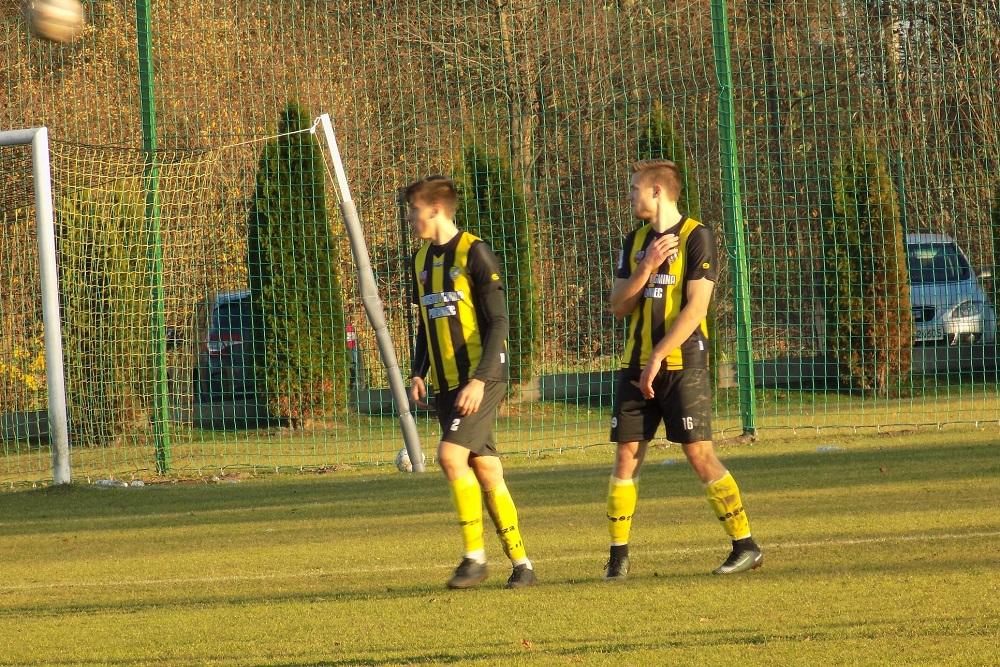 Tomasz Mucha (z numerem 2) będzie testowany przez Apklan Resovię. (fot. Czarni Połaniec)