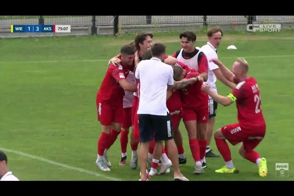 Skrót meczu Wieczysta II Kraków - AKS Busko-Zdrój 1-3 (fot. YouTube / CFsport)