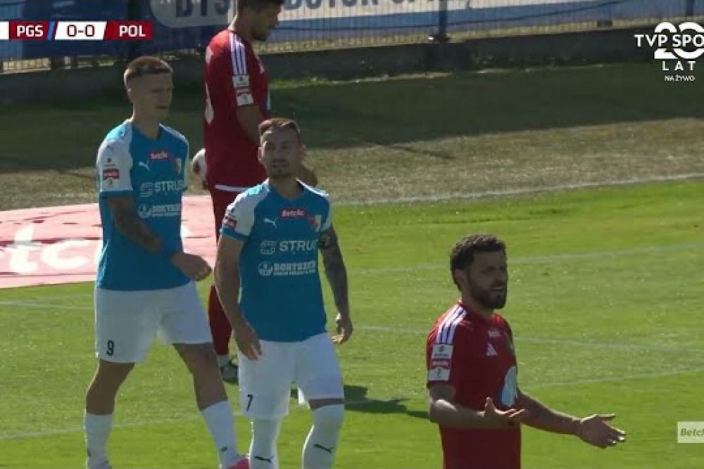Skrót meczu Pogoń Siedlce - Polonia Warszawa 1-0 (fot. YouTube / TVP Sport)