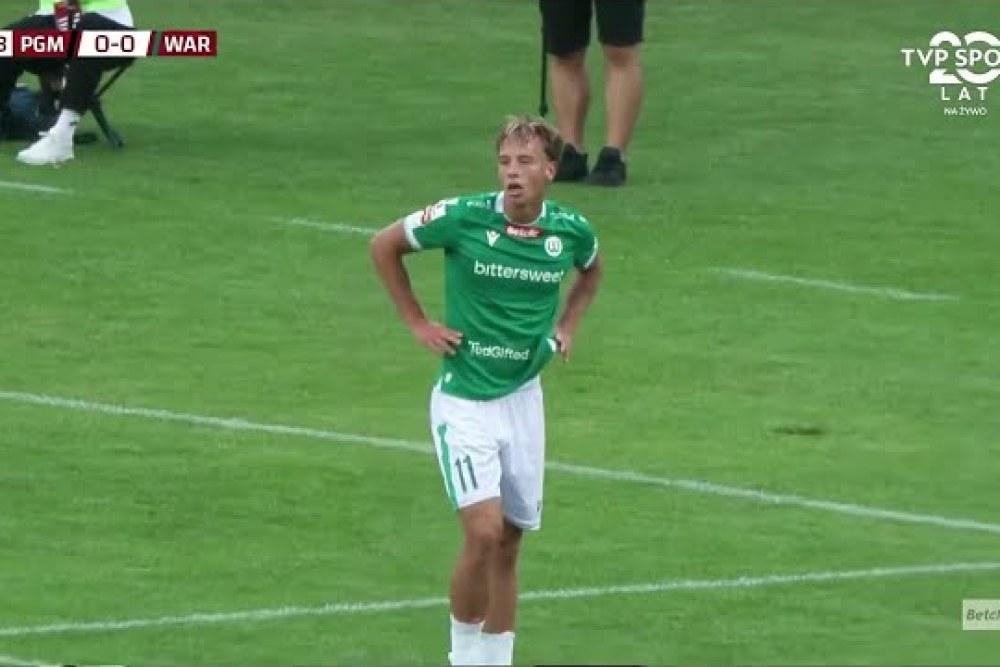 Skrót meczu Pogoń Grodzisk Mazowiecki - Warta Poznań 1-0 (fot. YouTube)