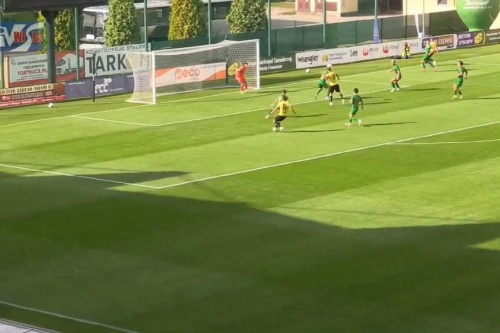 Skrót meczu Siarka Tarnobrzeg - Podlasie Biała Podlaska 2-0 (fot. Facebook)
