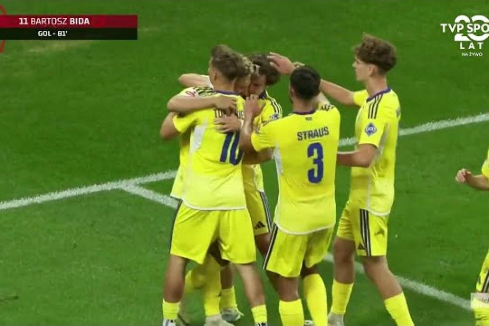 Skrót meczu Podbeskidzie Bielsko-Biała - Unia Skierniewice 1-1 (fot. YouTube)
