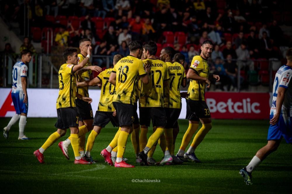 Wieczysta Kraków wygrała w Łęcznej z Górnikiem (fot. @Chachlowska / kswieczysta.com / archiwum)