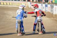 Derby dla Wilków! Pokonali RzTŻ i są o krok od awansu do 1 ligi