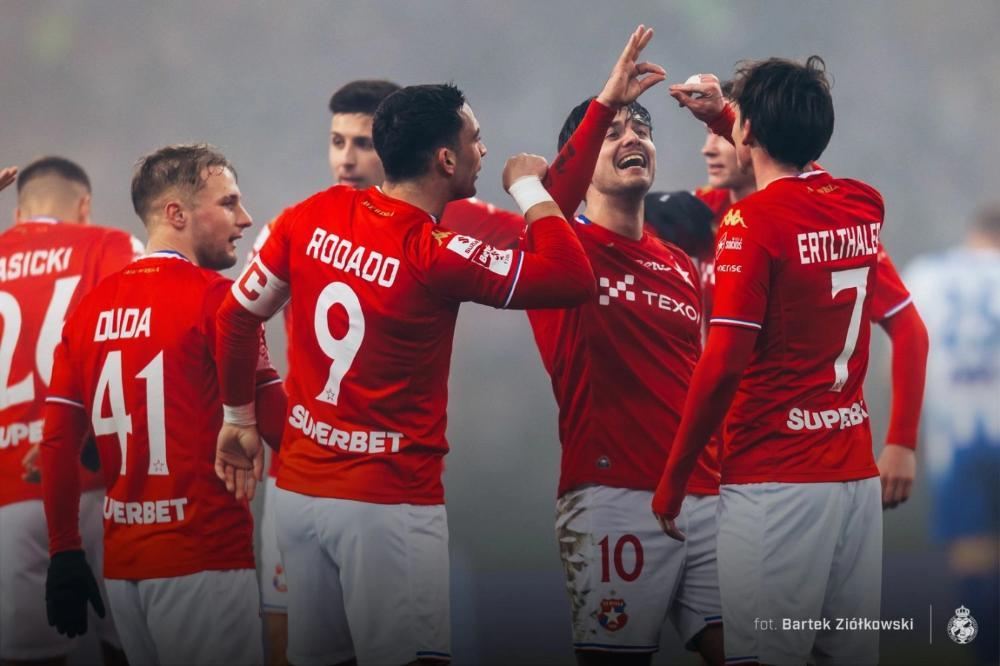 Pięciu piłkarzy Wisły Kraków w najlepszej jedenastce kolejki (fot. Bartek Ziółkowski)