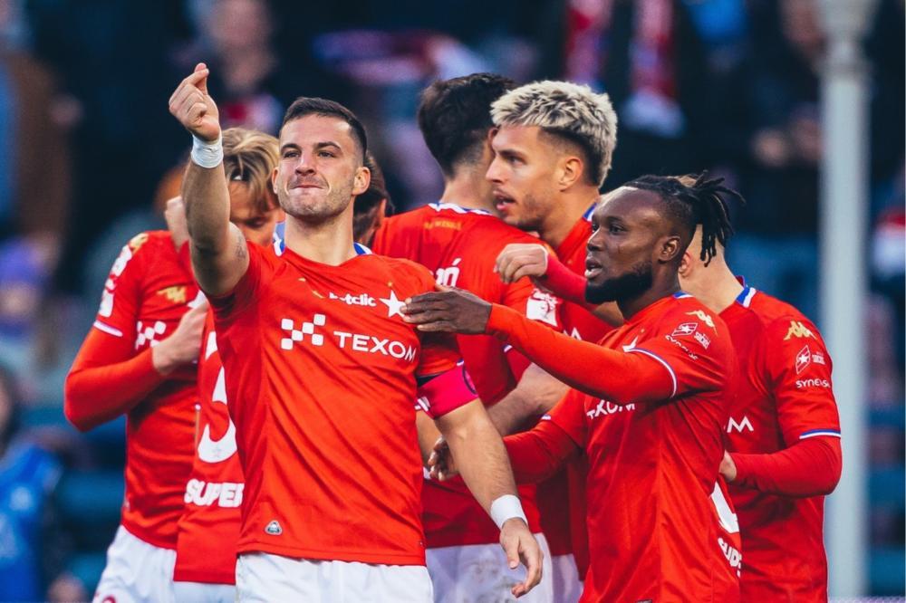 Transmisja meczu Wisła Kraków - Chrobry Głogów, 08.05.2026 (fot. facebook.com/WislaKrakow)