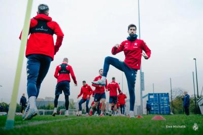 sparing na żywo: Pogoń Szczecin - Wisła Kraków [TRANSMISJA WIDEO]
