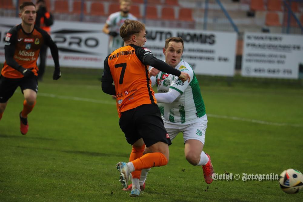 Wisłoka Dębica wysoko przegrała z KSZO Ostrowiec Świetokrzyski (fot. Wisłoka Dębica)