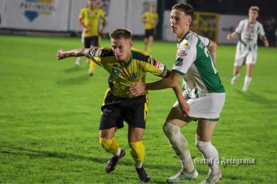 WIDEO: Wisłoka Dębica - Siarka Tarnobrzeg 0-2 [SKRÓT MECZU]